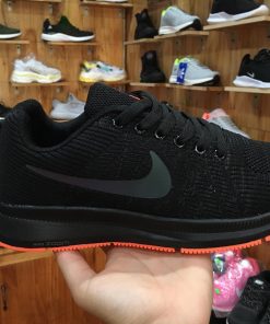Giày Nike zoom full đen đế cam